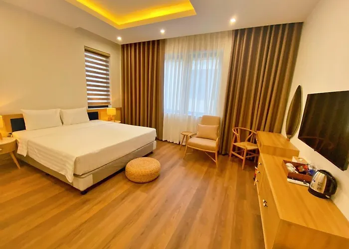 9 Ngu Beverly Hill - Trung Tam Bai Chay Hạ Long